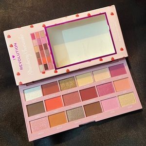 I Heart Revolution Strawberry Cheesecake Palette NEW